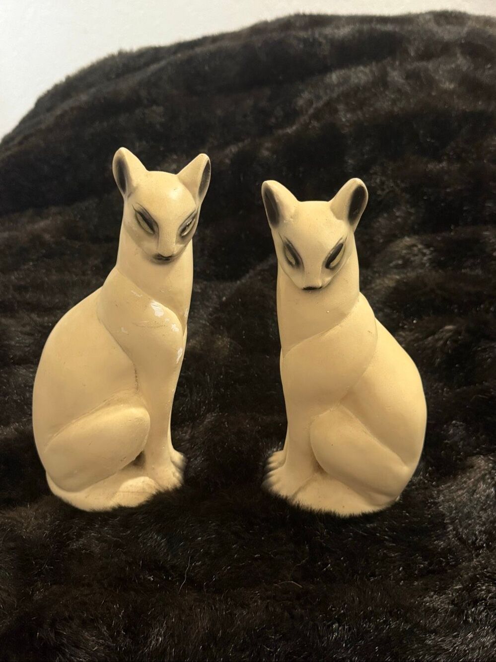 Lot of 2 Siamese Cat Statutes Mid Century Cat MCM decor